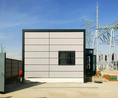 國網(wǎng)新疆陽霞變電站外墻板